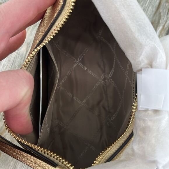 Michael Kors Jet Set Charm Small Metallic Pebbled Leather Pochette Bag Purse - Picture 7 of 11